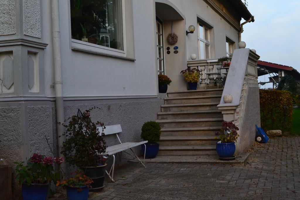 Farm Stay Hof Auf Der Wurp Harrierwurp Εξωτερικό φωτογραφία
